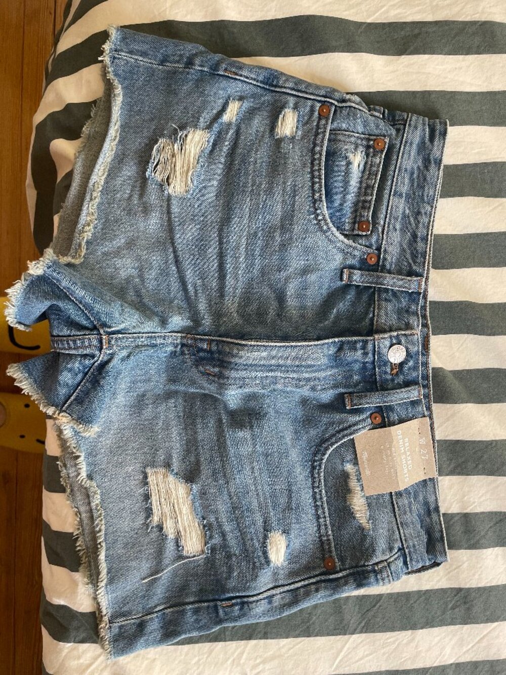 Madewell Relaxed Mid Rise Denim Shorts W27